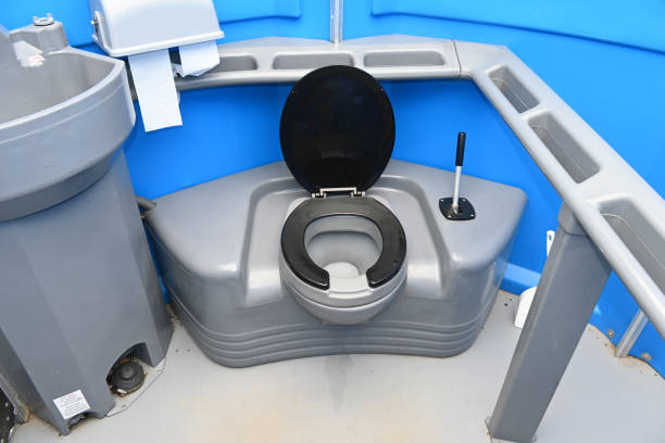 Portable Toilet Options We Offer in Ballinger, TX